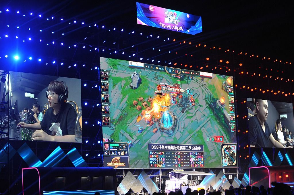 騰訊推動斗魚虎牙合并,制衡B站、快手